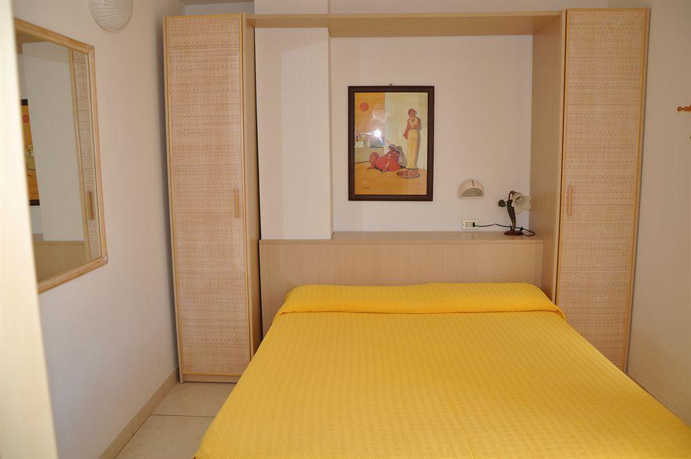 Hotel Teti Μπελάρια-Ιτζέα Μαρίνα Εξωτερικό φωτογραφία